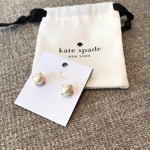Kate Spade pearl gumdrop stud earrings